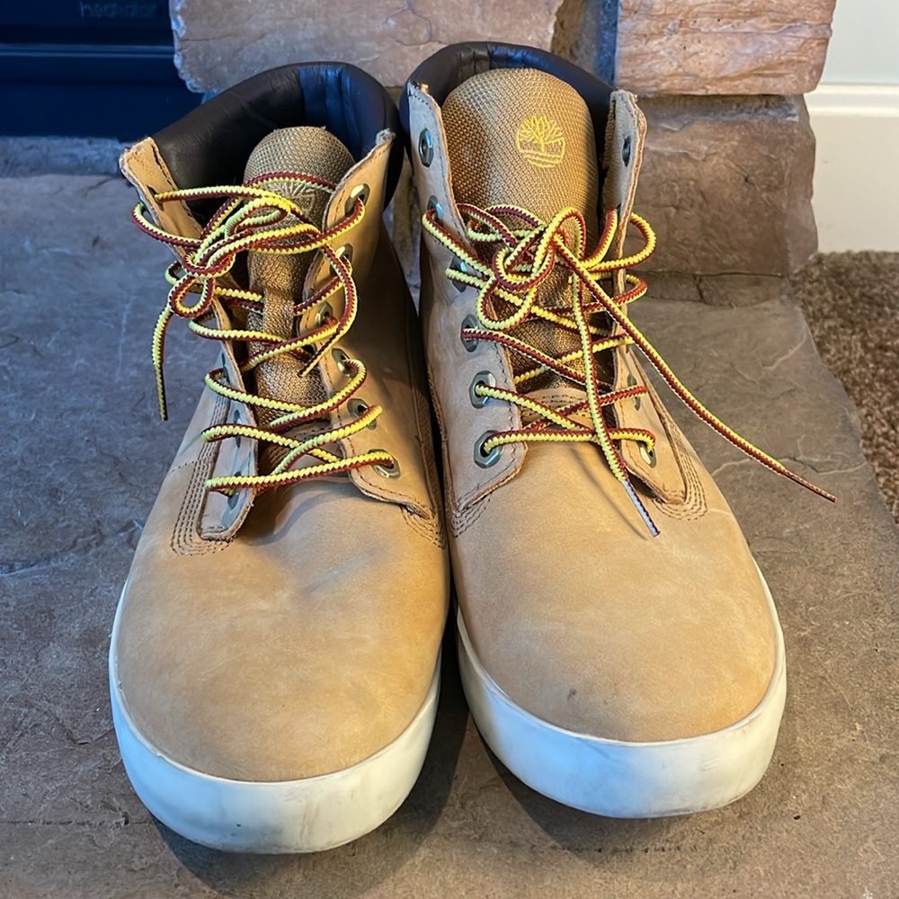 💥Timberlands💥 - Picture 2 of 6